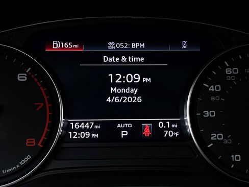 Used 2023 Audi A4 2.0T Premium w/ Convenience Package AWD/4WD image 39