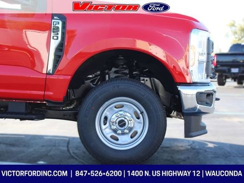 New 2026 Ford F250 XL w/ XL Chrome Package image 6