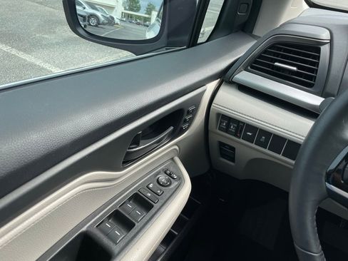 Certified 2026 Honda Odyssey EX-L image 23