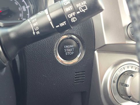 Used 2023 Toyota 4Runner SR5 image 30