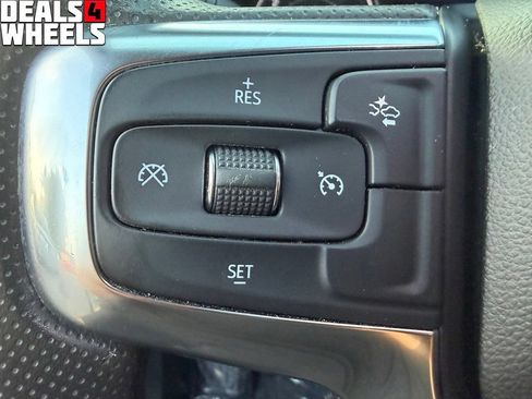 Used 2021 Chevrolet Blazer LT FWD image 13