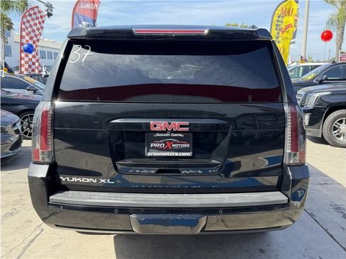 Used 2016 GMC Yukon XL SLT RWD image 5
