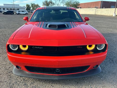 Used 2018 Dodge Challenger R/T Scat Pack RWD image 2