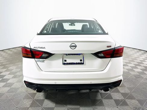 Used 2024 Nissan Altima 2.5 SR FWD image 4