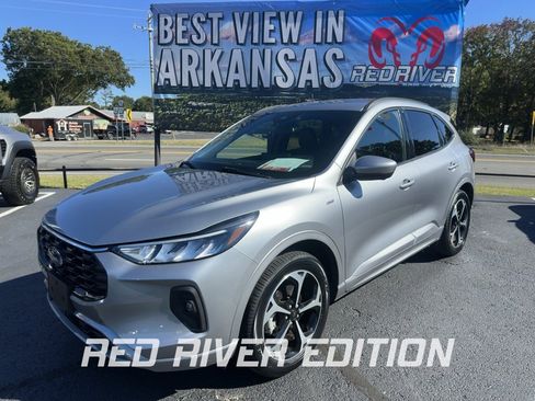 Used 2023 Ford Escape ST-Line Select w/ Tech Pack #2 image 1