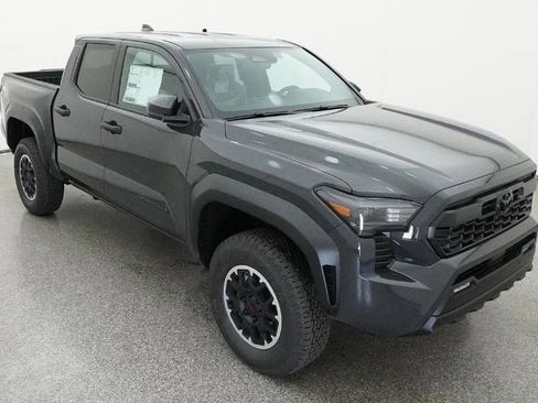 Used 2026 Toyota Tacoma TRD Off-Road image 22