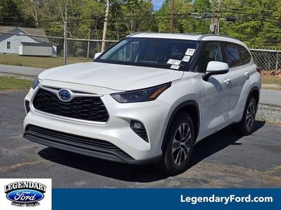 Used 2023 Toyota Highlander XLE