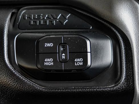 Used 2025 RAM 2500 Big Horn AWD/4WD image 25