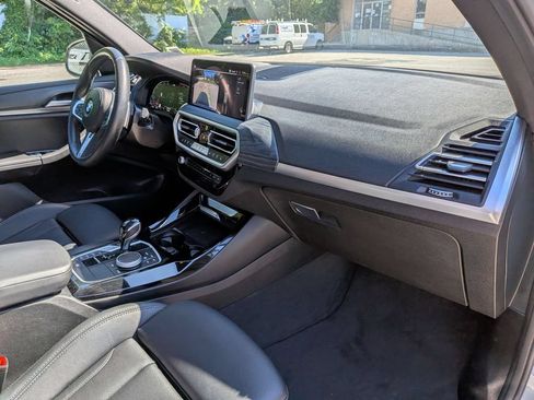 Used 2024 BMW X3 xDrive30i w/ Premium Package AWD/4WD image 30