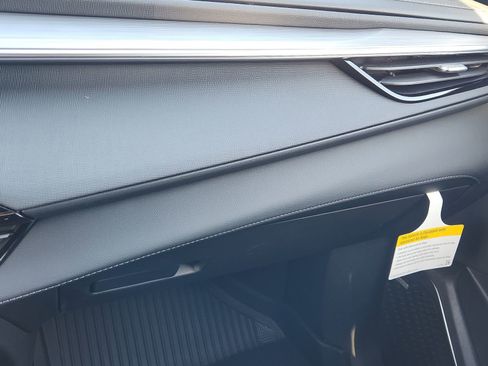 New 2026 Buick Enclave Preferred w/ Power Package image 21