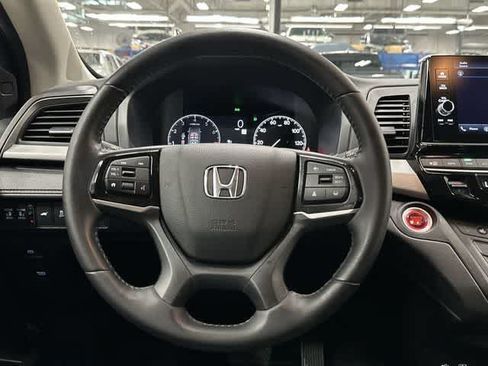 Used 2025 Honda Odyssey EX-L image 15