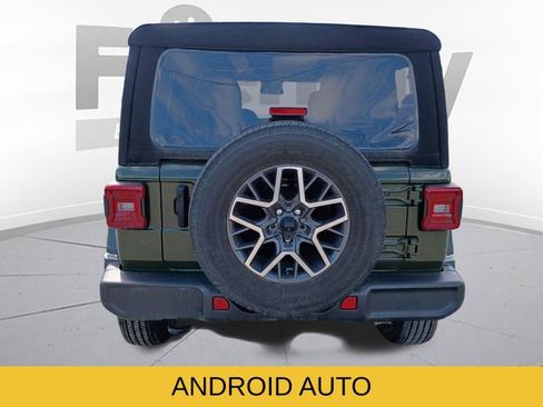 Used 2024 Jeep Wrangler Unlimited Sahara AWD/4WD image 8