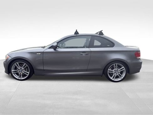 Used 2010 BMW 135i Coupe image 2