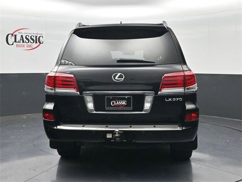 Used 2015 Lexus LX 570 4WD image 8