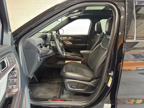 Used 2025 Ford Explorer ST w/ Sun And Sound Package AWD/4WD image 15