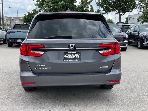 Used 2023 Honda Odyssey Touring image 6