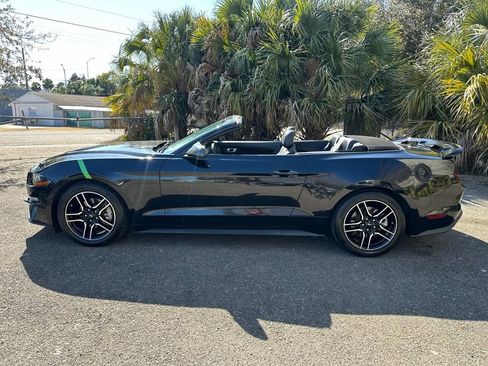 Used 2021 Ford Mustang Premium RWD image 15