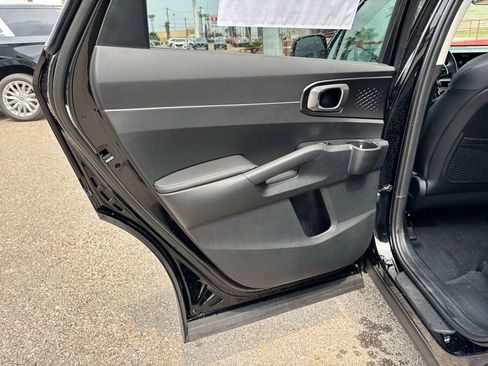 New 2025 Kia Sorento S FWD image 16