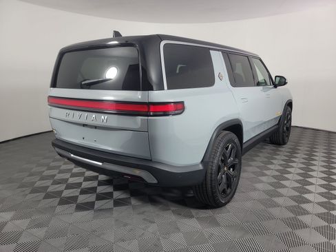 Used 2022 Rivian R1S Launch Edition AWD/4WD image 5