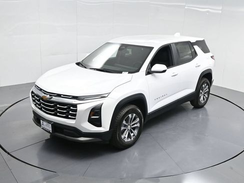 New 2026 Chevrolet Equinox LT AWD/4WD image 42