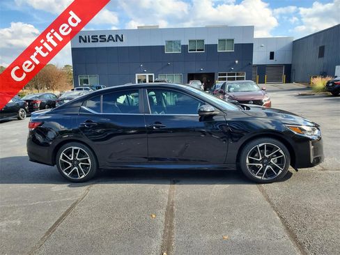 Certified 2024 Nissan Sentra SR w/ SR Premium Package image 2