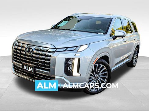 Used 2024 Hyundai Palisade Calligraphy FWD image 1