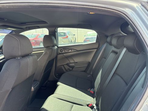 Used 2017 Honda Civic EX image 9