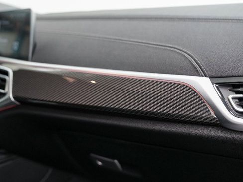 Used 2022 BMW X6 M50i image 23