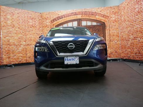 Certified 2023 Nissan Rogue SV AWD/4WD image 2