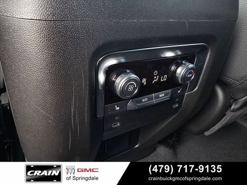 Used 2026 GMC Yukon XL Denali w/ Sun & Power Step Package AWD/4WD image 26