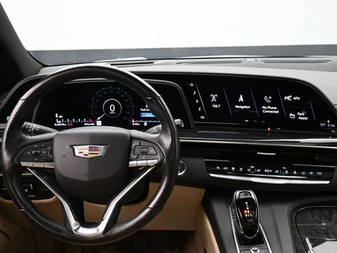 Used 2021 Cadillac Escalade Premium Luxury w/ Driver Assist Tech Package AWD/4WD image 11