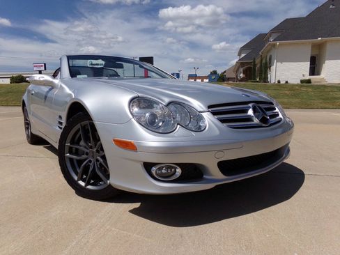 Used 2007 Mercedes-Benz SL 550 image 9