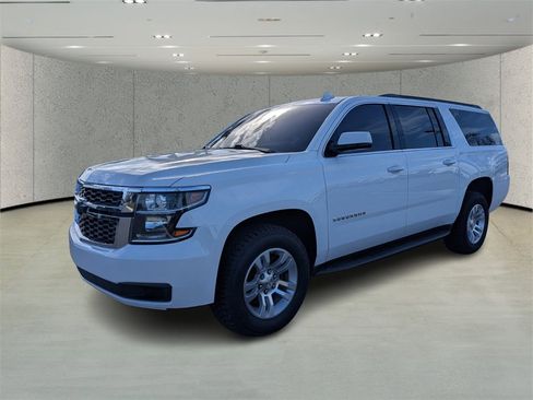 Used 2020 Chevrolet Suburban LS image 7