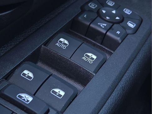 New 2026 RAM 2500 Warlock AWD/4WD image 16