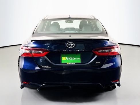 Used 2021 Toyota Camry SE FWD image 8