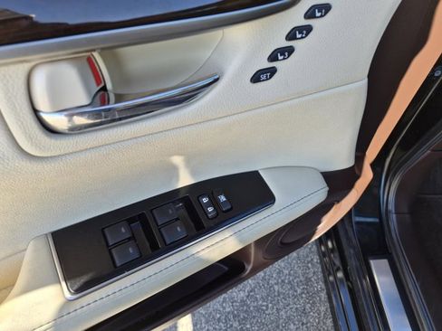 Used 2018 Lexus ES 350 image 10