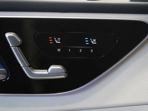 New 2026 Mercedes-Benz C 300 4MATIC Sedan image 30