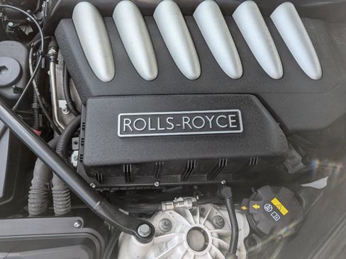 Used 2018 Rolls-Royce Dawn RWD image 60