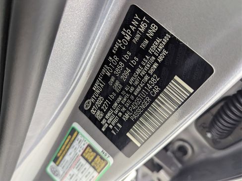 New 2026 Hyundai Elantra Limited image 30