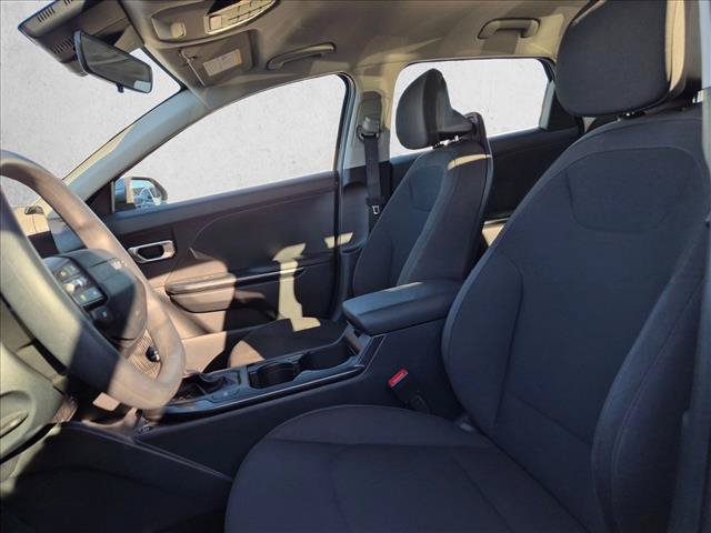 Used 2026 Kia K4 FWD image 14