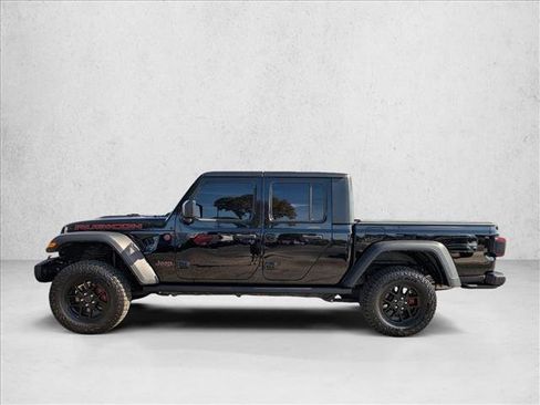 Used 2024 Jeep Gladiator Rubicon w/ Safety Group image 9