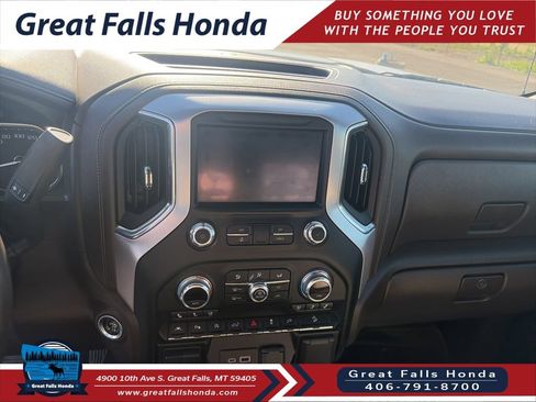 Used 2022 GMC Sierra 1500 SLT w/ Technology Package AWD/4WD image 13