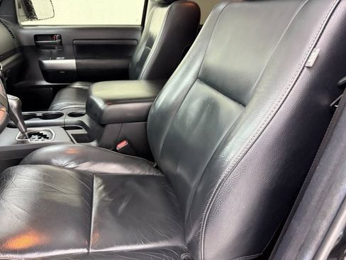 Used 2021 Toyota Sequoia TRD Sport image 26