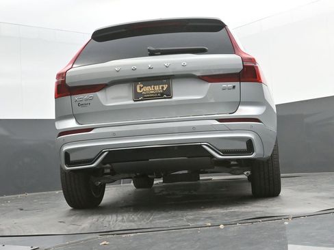 New 2026 Volvo XC60 B5 Plus w/ Protection Package Premier image 34