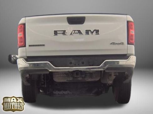Used 2025 RAM 1500 Big Horn AWD/4WD image 4