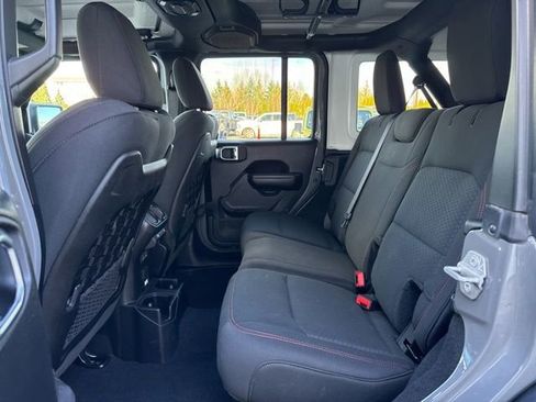 Used 2019 Jeep Wrangler Unlimited Rubicon image 18