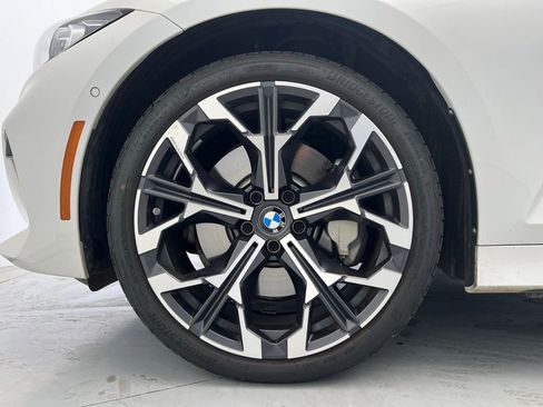 Certified 2025 BMW 330i Sedan RWD image 23