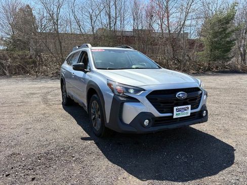 Used 2023 Subaru Outback Onyx Edition image 1