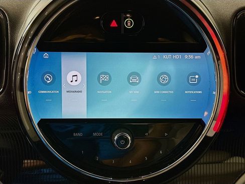 Used 2023 MINI Cooper Countryman SE w/ Storage Package image 15