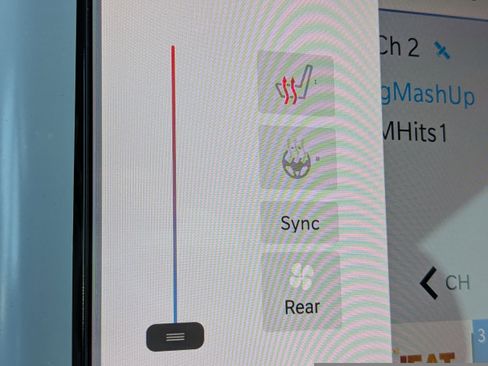 New 2026 Chrysler Voyager LX image 21